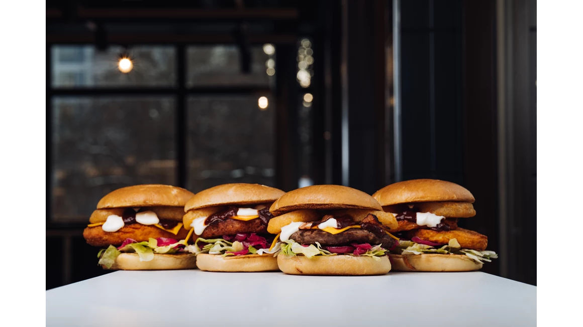 Grand Deluxe Smokey Chipotle